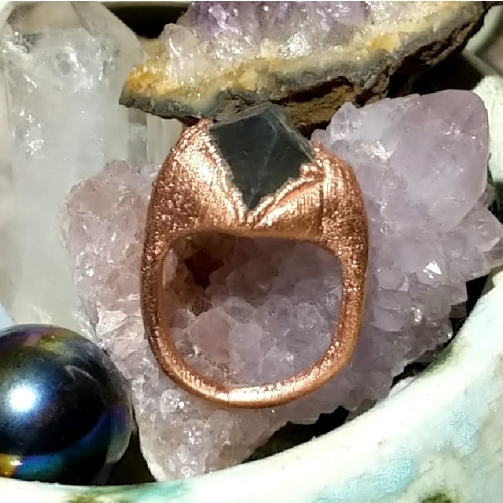 'Unphased' Size 6.5 Octagonal Green Fluorite Ring